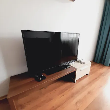 в204 Belvedere Club Apartman