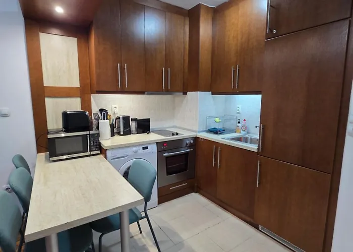 в204 Belvedere Club Apartment